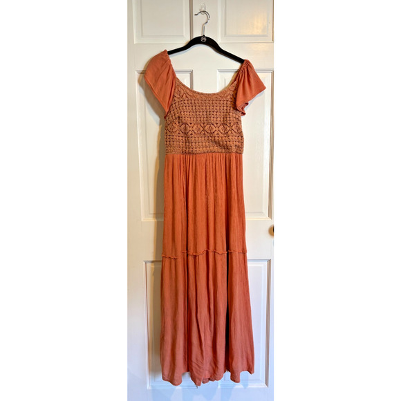Sincerely Jules Women's Crochet Front Flutter Sleeve Maxi Dress Peach Medium - Picture 1 of 6